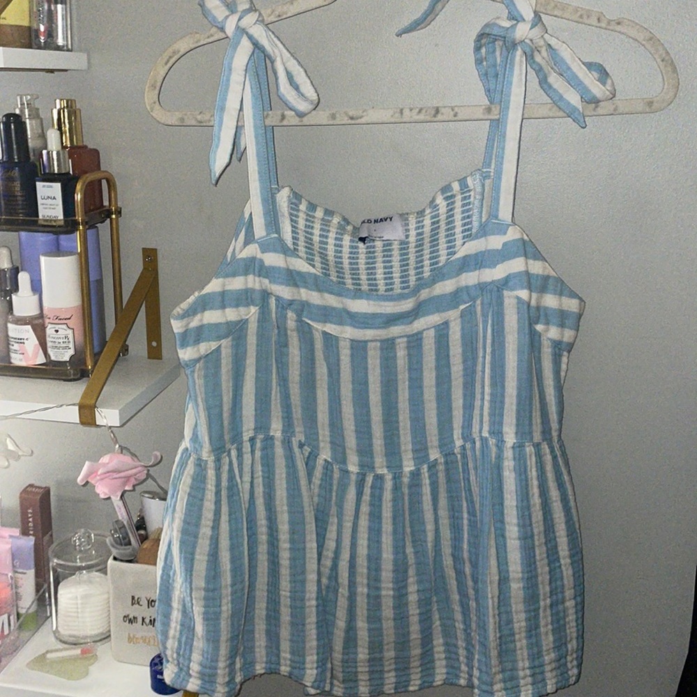 Old Navy blue and white stripe tank top with tie straps sz L